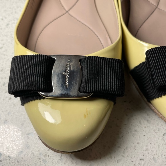 Salvatore Ferragamo flats - Picture 3 of 9